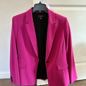 Size 12/14 women’s pink suit